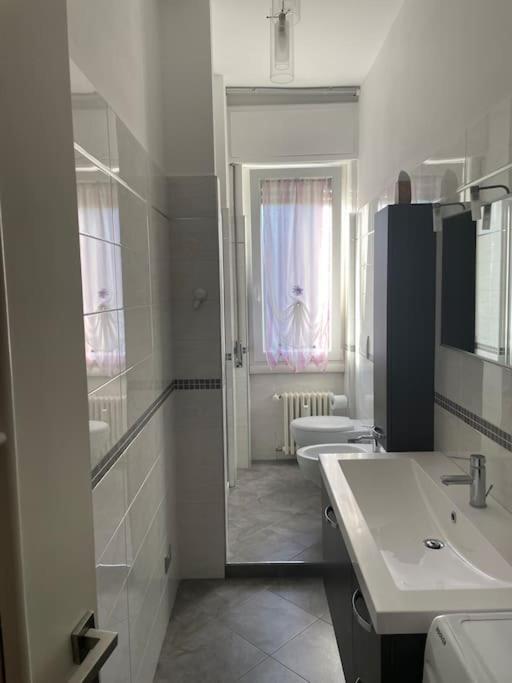 Casa Vacanza Gr B&B Милан Экстерьер фото